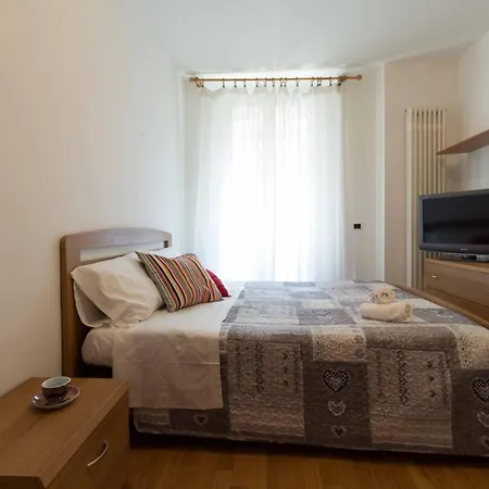 Apartment Cavour - Solo Affitti Brevi